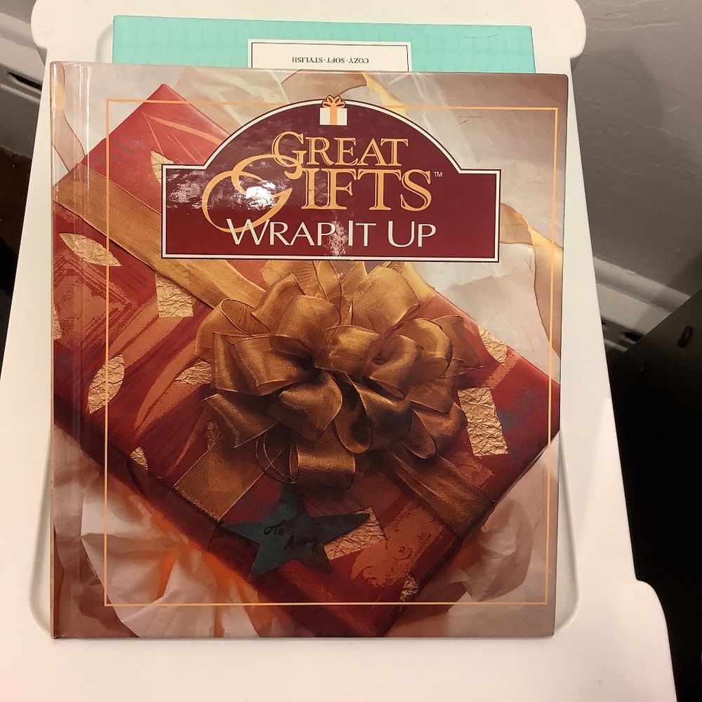 Great Gifts Wrap It Up / Book